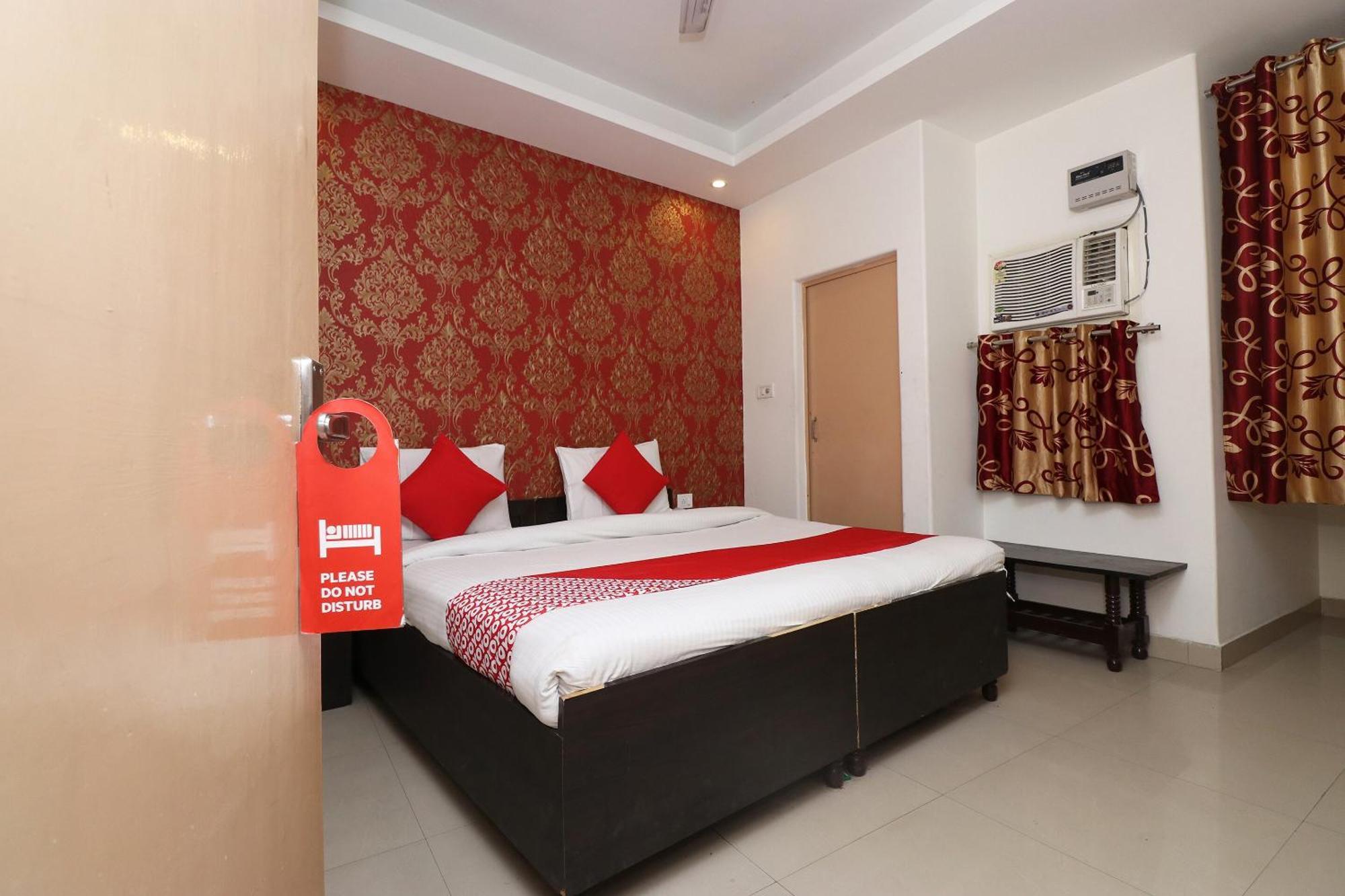 Oyo Flagship Hotel Daimond New Delhi Ngoại thất bức ảnh
