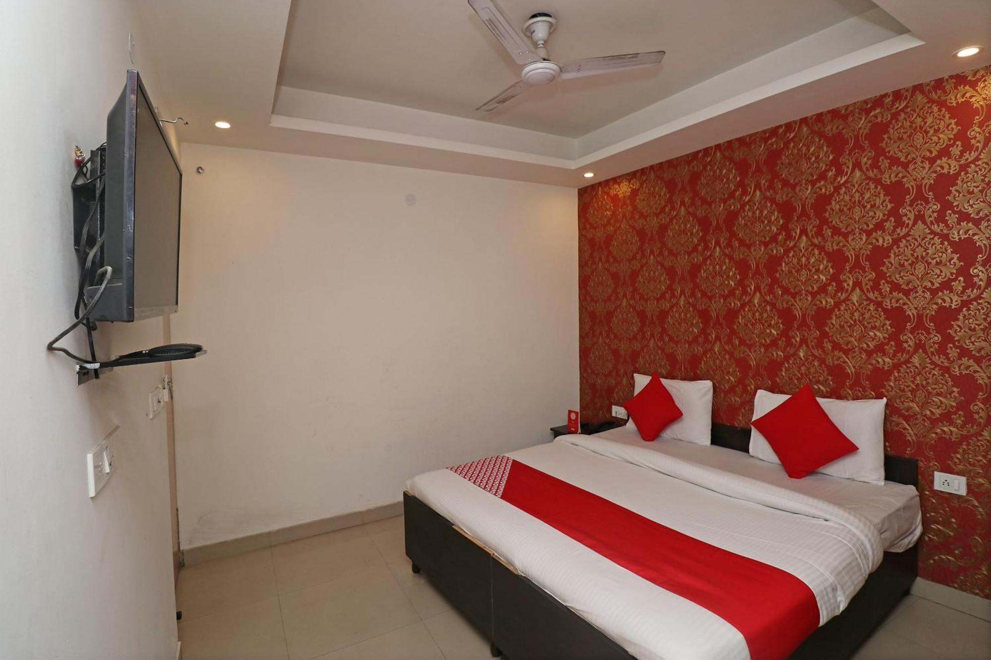 Oyo Flagship Hotel Daimond New Delhi Ngoại thất bức ảnh