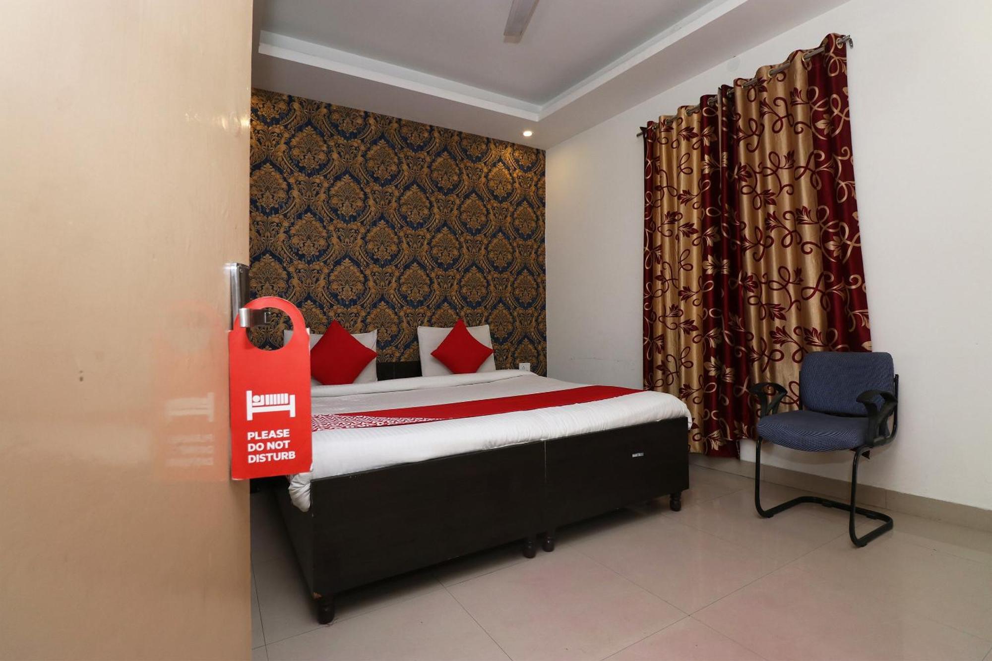 Oyo Flagship Hotel Daimond New Delhi Ngoại thất bức ảnh