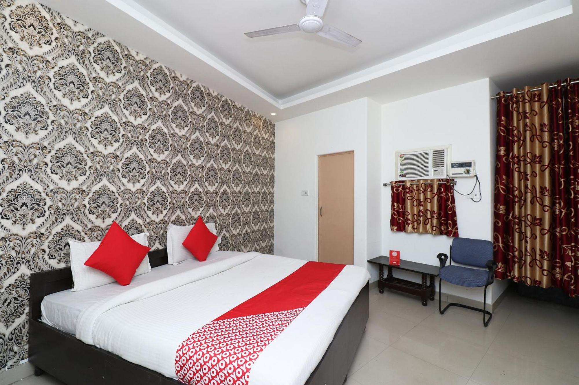Oyo Flagship Hotel Daimond New Delhi Ngoại thất bức ảnh